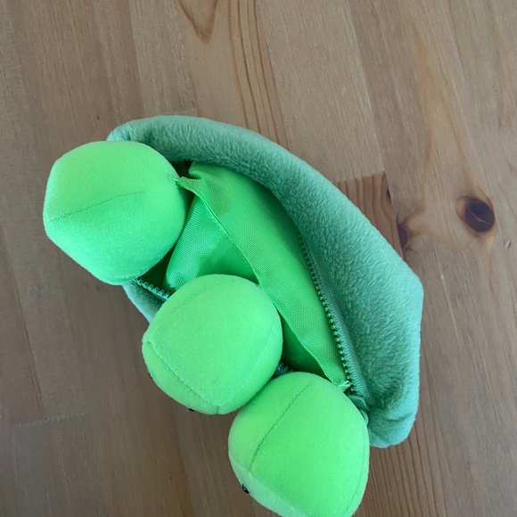 Toy Story 3 pea doll - Picture 3 of 3